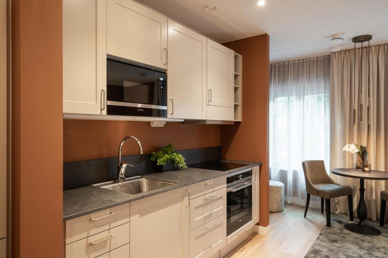 Live And Ekmanska Aparthotel